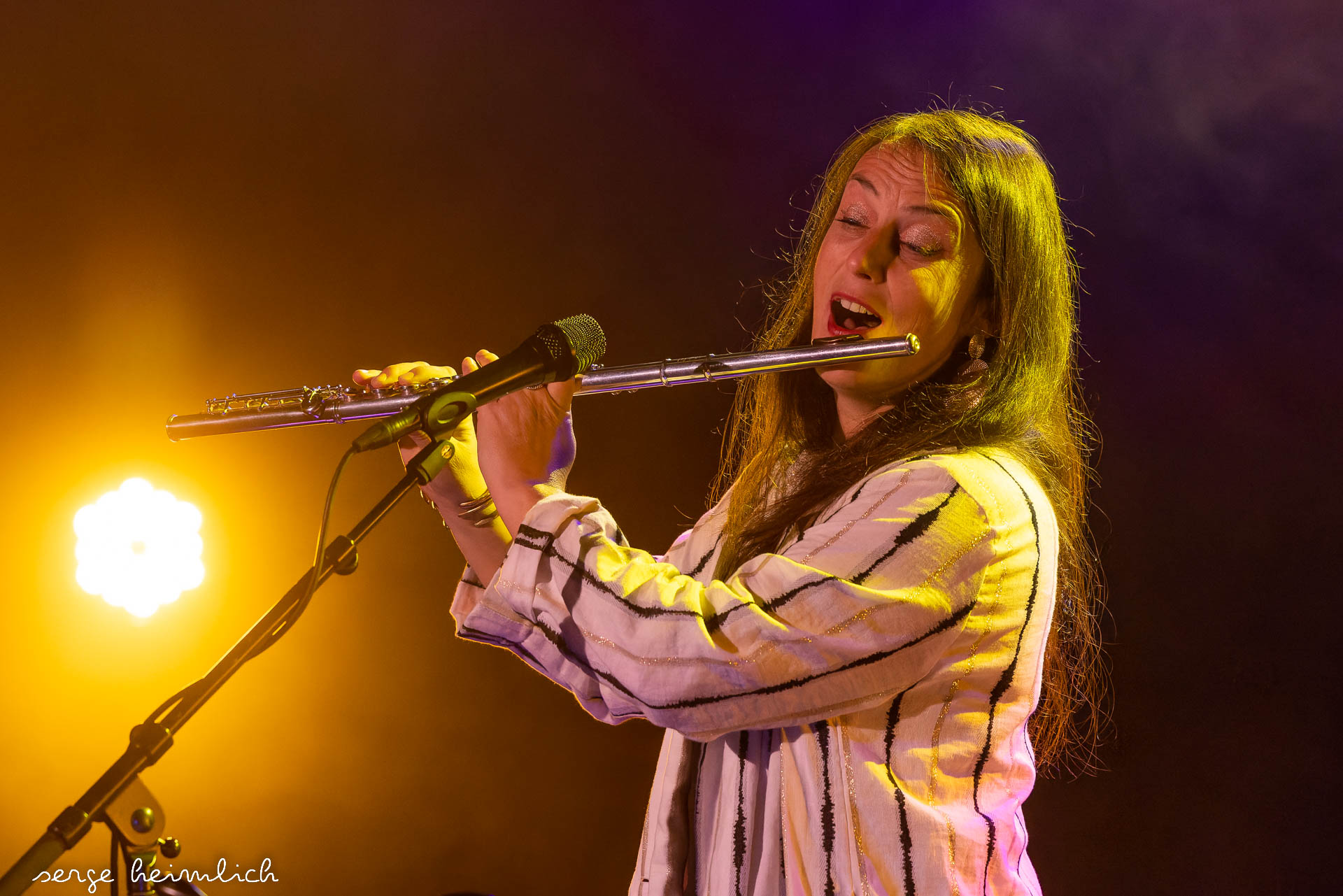 Anello per capezzolo Cherry, barre per piercing al capezzolo carine e –  Ashley Piercing Jewelry, image size:1920x1281